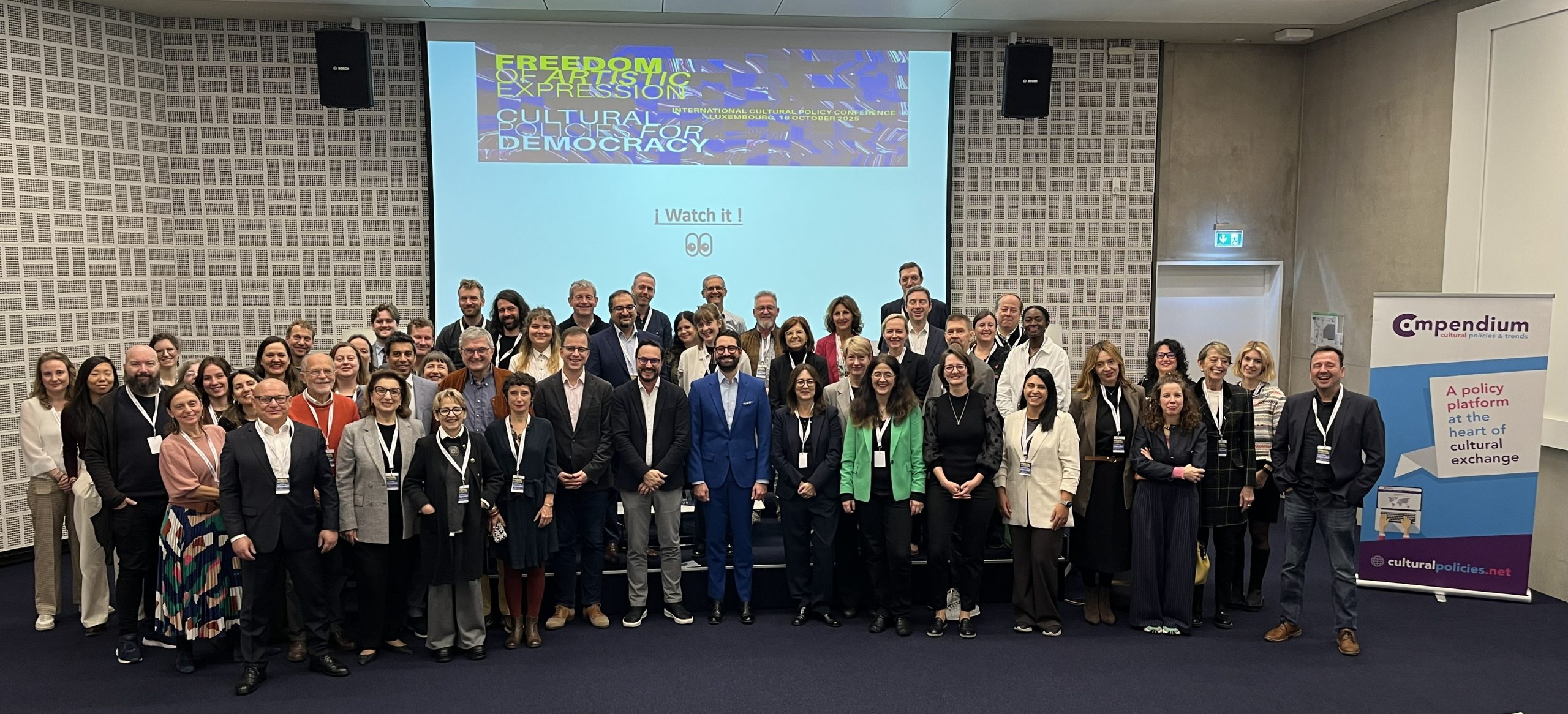 Compendium_Luxemburg_Gruppenfoto_final Compendium_Luxemburg_Gruppenfoto_final